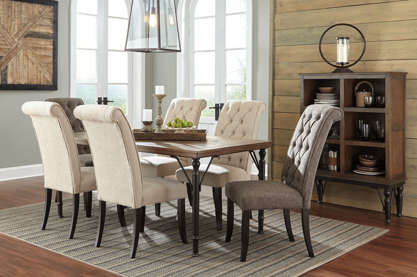 Tripton Dining UPH Side Chair (2/CN)