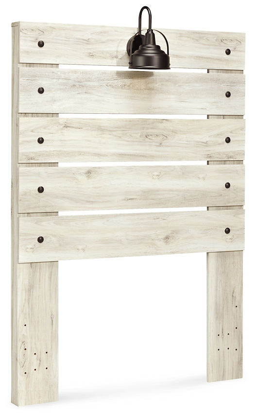 Cambeck  Panel Headboard With Mirrored Dresser, Chest And Nightstand