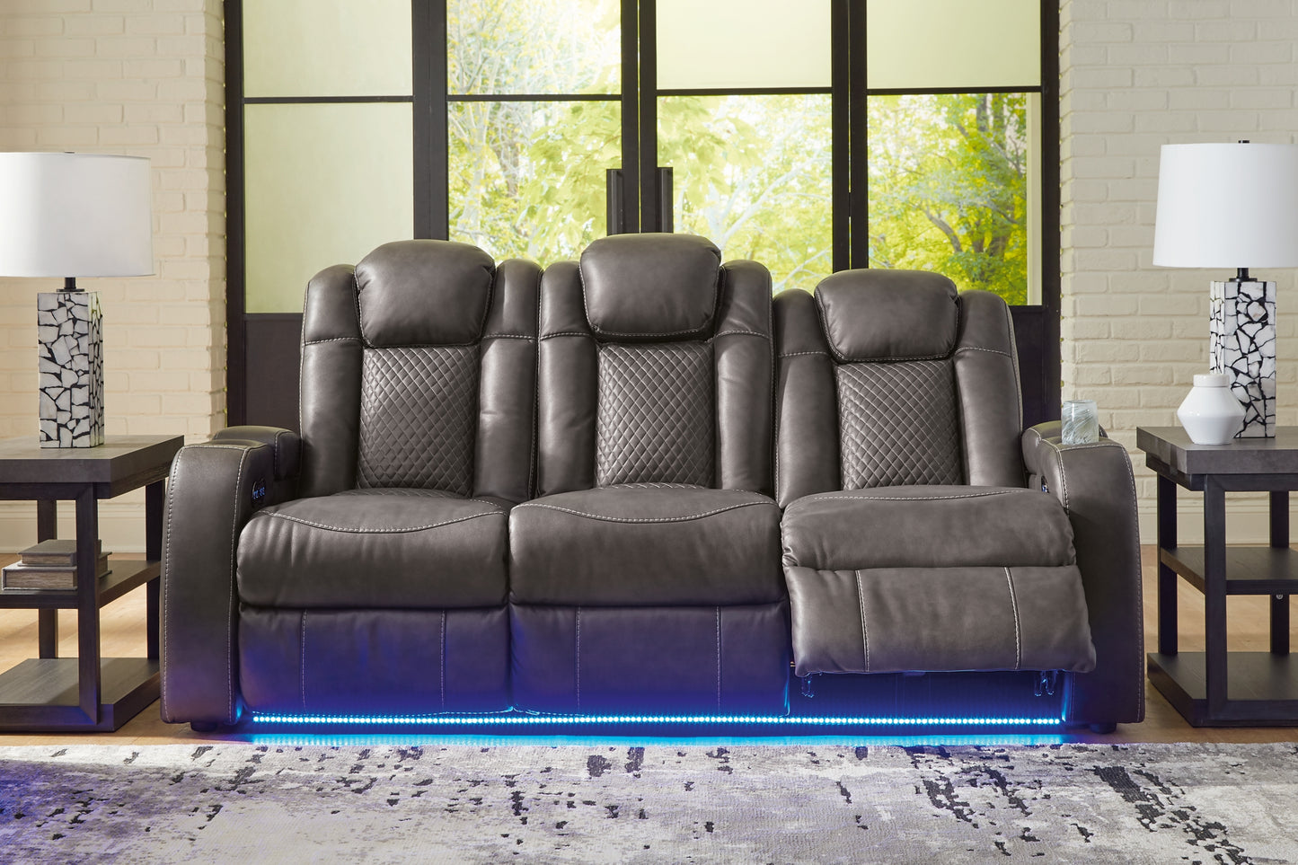 Fyne-Dyme Sofa, Loveseat and Recliner